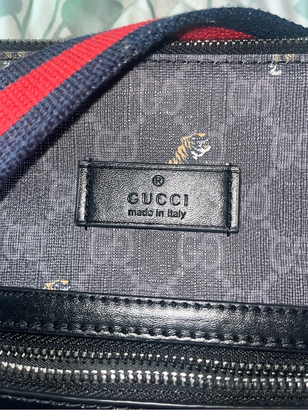 Gucci Men's Black Leather Crossbody Bag with Red & Blue Web Strap